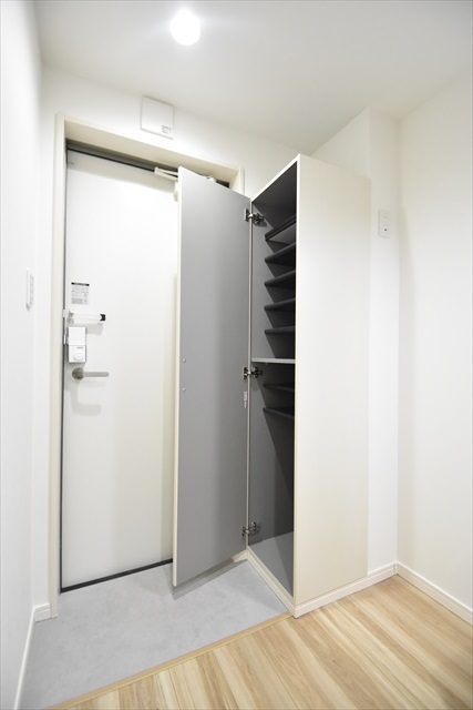 Ｌｉｂｅｒｔ 玄関