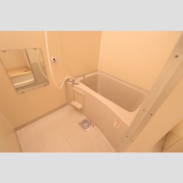 パークセントラル205号室 バス