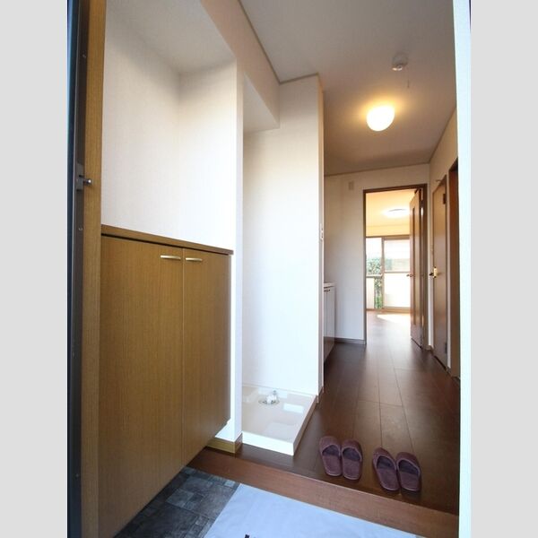 ストークコートⅡ 玄関