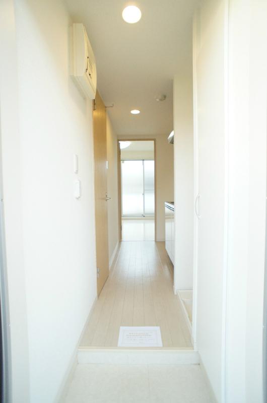 リブリ・bonheur2階 玄関