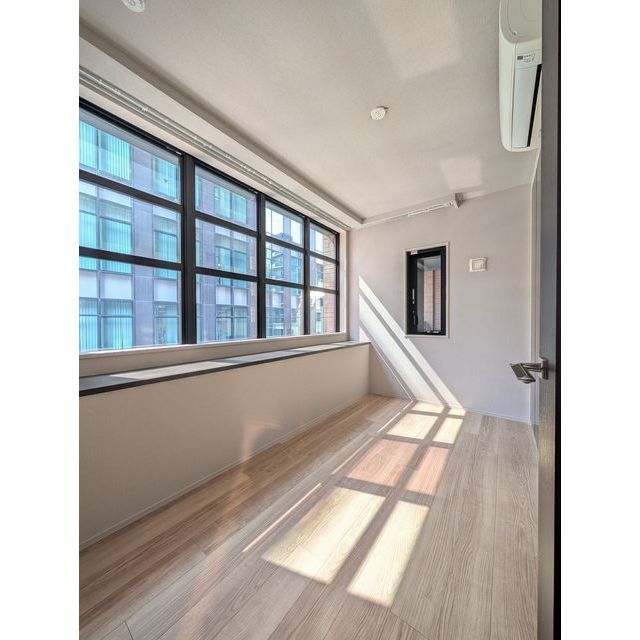 ジオ千代田大手町 洋室約5帖　202508撮影