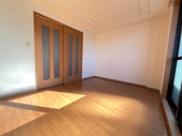 湘南アクシスⅢ 洋室