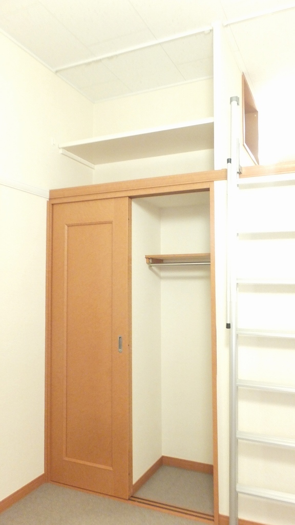 レオパレスＫ＆Ｋ 内観