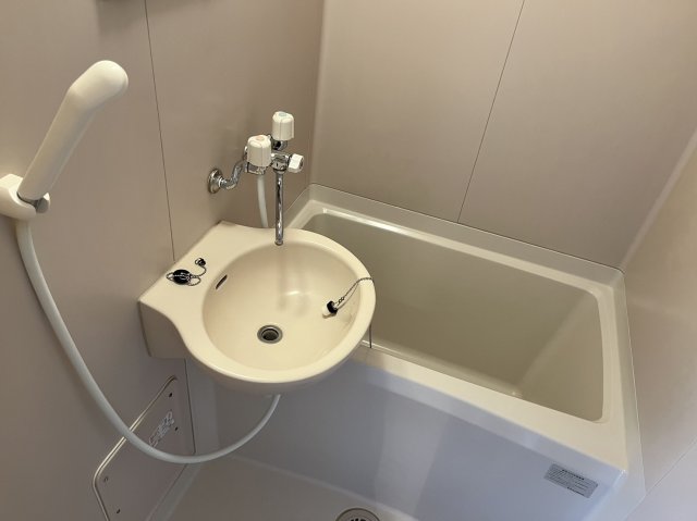 アドミラブールF101号室 お風呂
