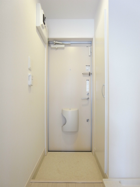 リブリ・永福 玄関