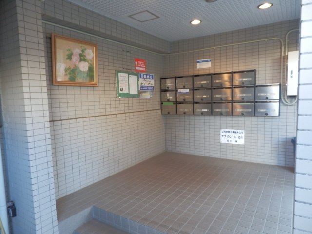 エスポワール白川 エントランス