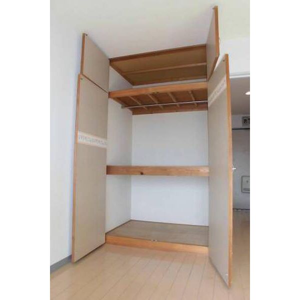 エステート光part30402号室 収納