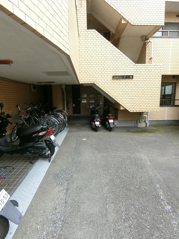 Forest茅ヶ崎1階 エントランス