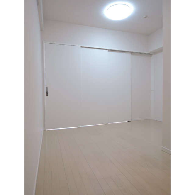 プレール・ドゥーク板橋本町Ⅱ リビングダイニング