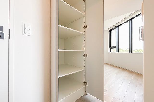 nido SUGAMO8階 収納