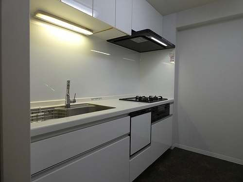 コスモ大和スターアベニューサードウイング キッチン　※2026年3月の写真