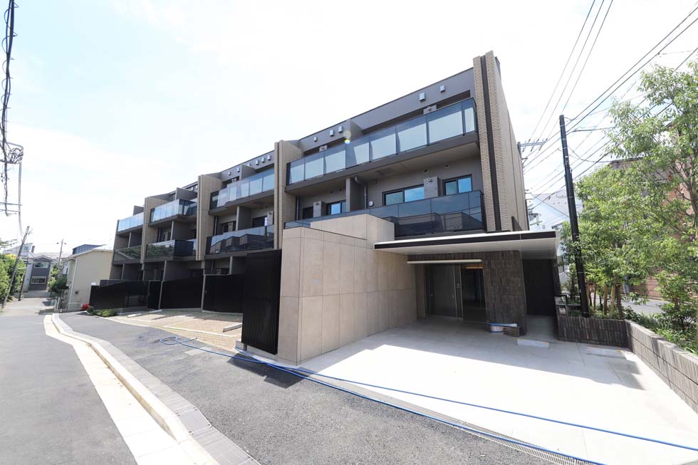 レジデンス桜新町ガーデン1階 外観