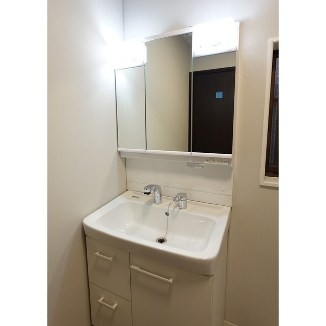 東小岩2丁目戸建 洗面