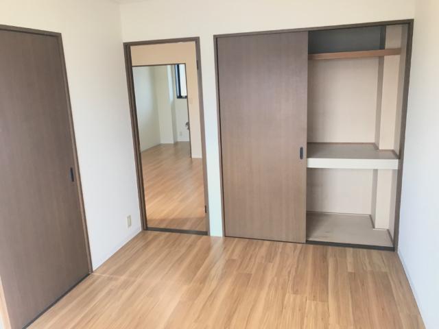 メゾン・ソレイユ 室内