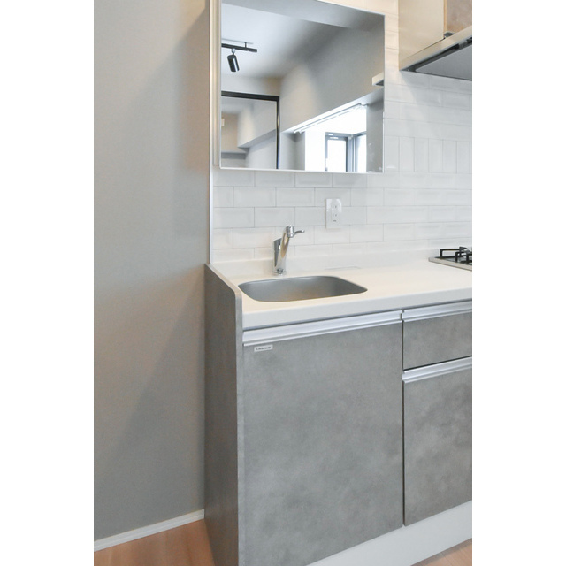 インプルーブ白金 内観