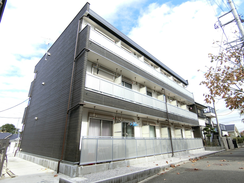 リブリ・サン湘南3階 外観