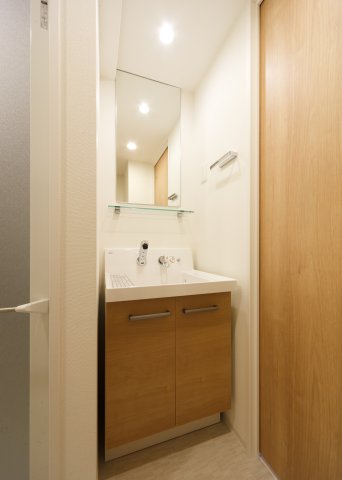 SYFORME GAKUSHUINSHITA ※類似タイプ参考写真です（仕様やカラータイプが異なる場合がございます）