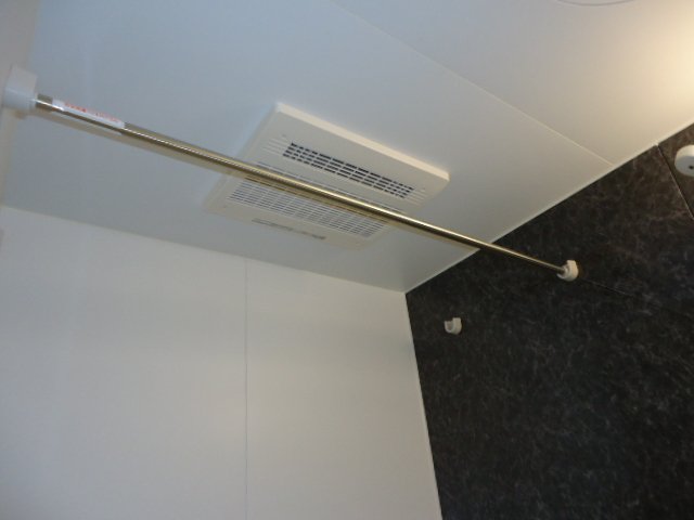 ハッピートモロー102号室 暖房機能付浴室乾燥