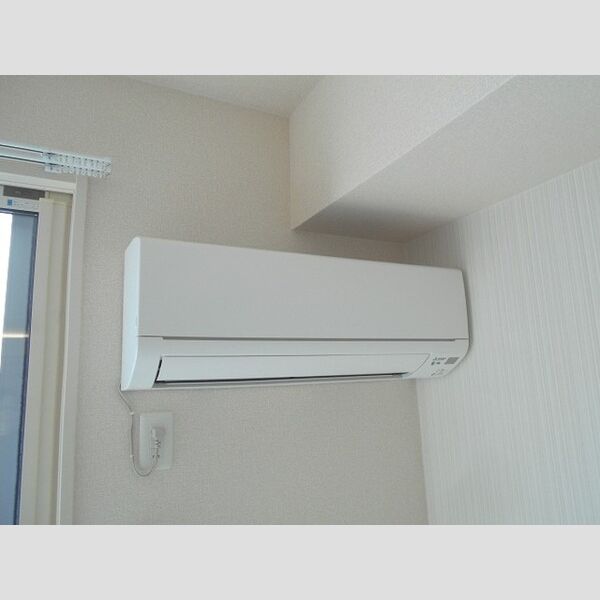 レセンテ西浦和202号室 エアコン