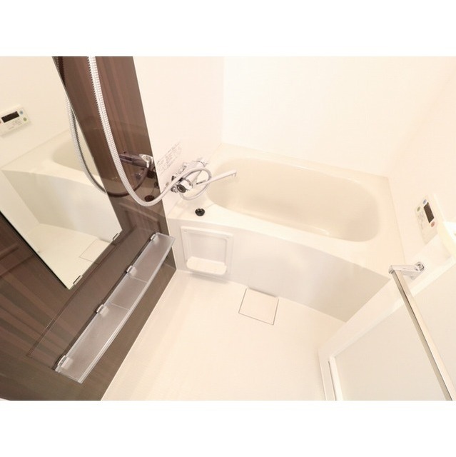 プレール・ドゥーク梅島1003号室 お風呂