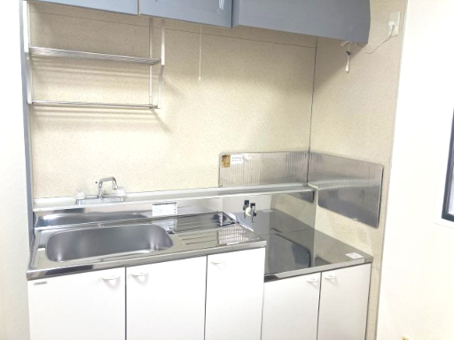 サンモールC棟105号室 キッチン