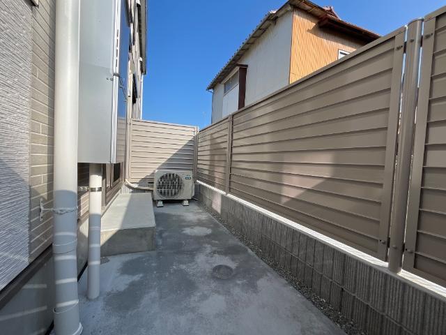 サニーサイド103号室 専用庭