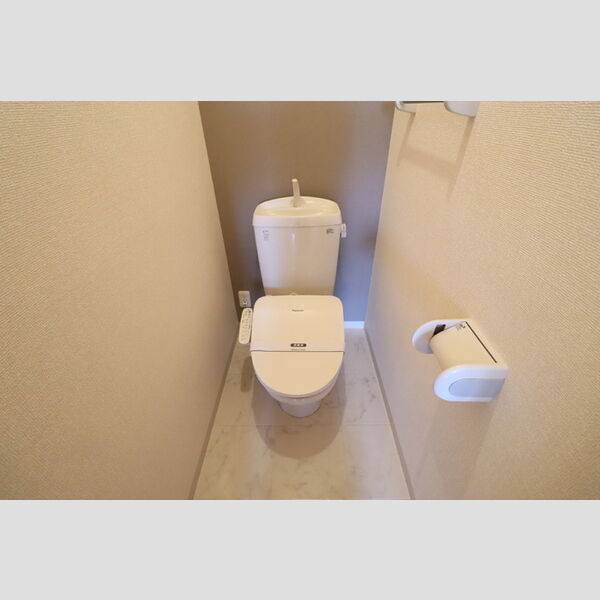 シャルドネ　A206号室 温水洗浄暖房便座