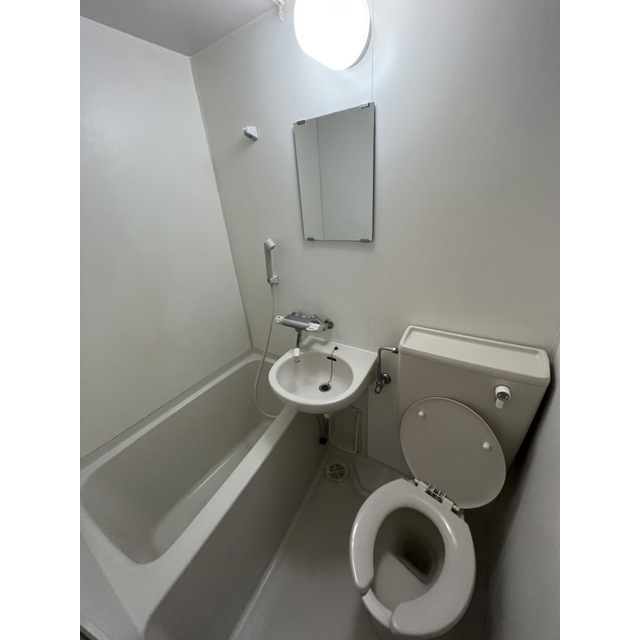 ダイヤモンドレジデンス西日暮里第ニ0102号室 3点ユニット