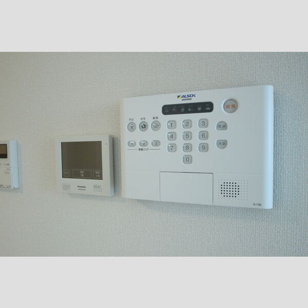 ・　コンティニュエ103号室 同建物別部屋の参考画像