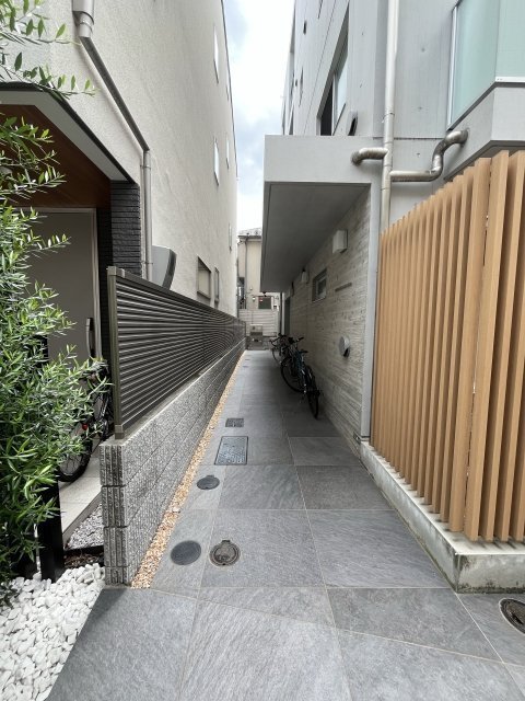 桜新町　Ｈｉｌｌｚ エントランス