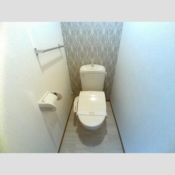 Lily 温水洗浄便座