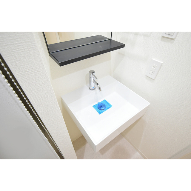 LIVART  SEASON南台0301号室 内観