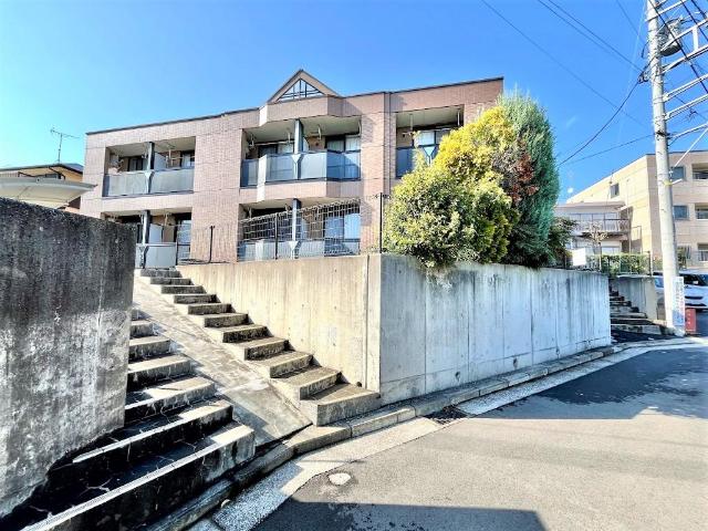 サニーヒルズ 外観写真（昼）