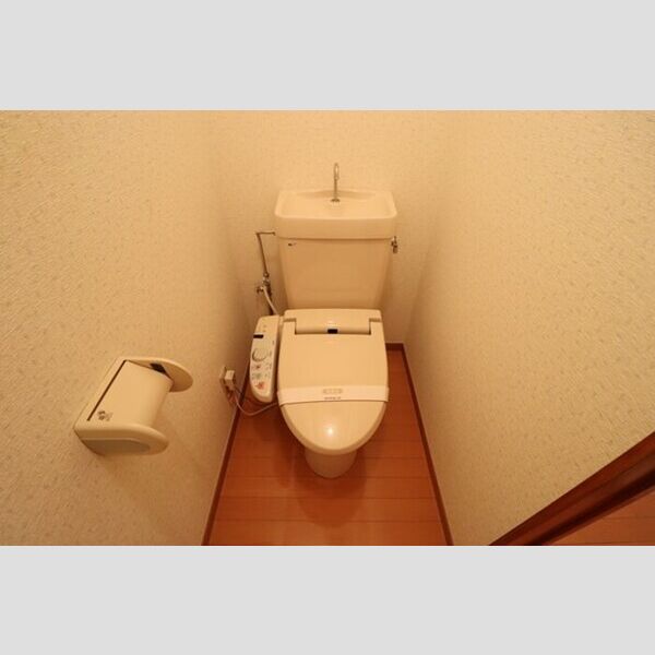 エステートミライ トイレ(温水洗浄暖房便座)