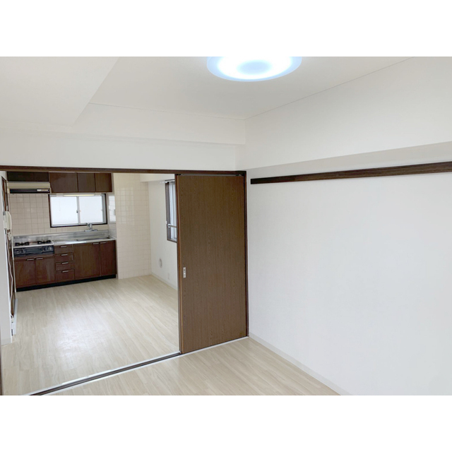 HILLSIDE東川口201号室 リビング