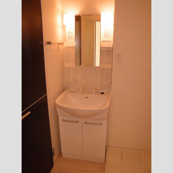 アダージョ 洗髪洗面化粧台