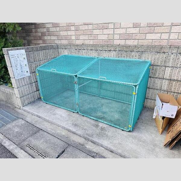 コーポラス・S ゴミストッカー