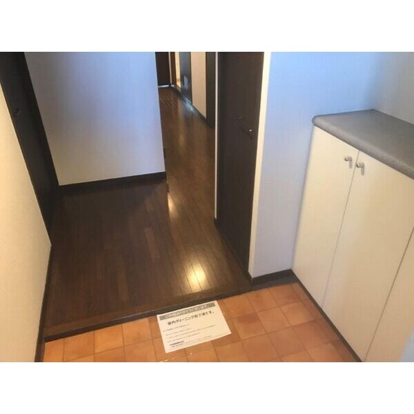 ガーデンシティ戸田 玄関