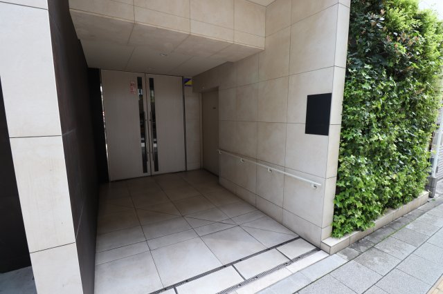 GENOVIA板橋本町駅前green veil エントランス