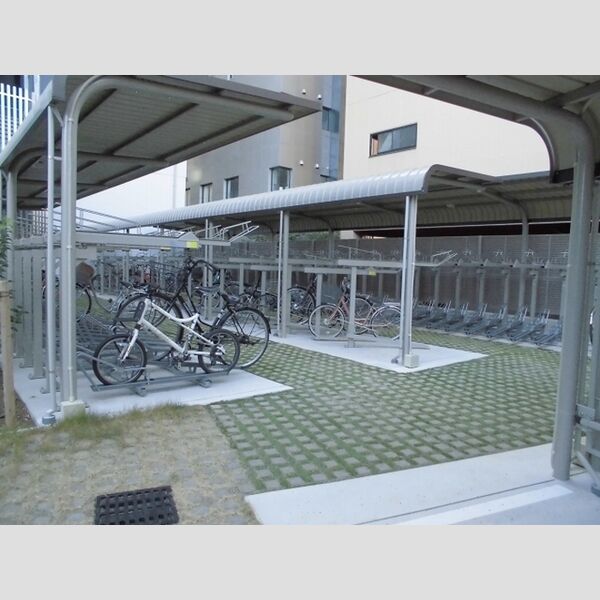 Rising　Place　Kameido1808号室 駐輪場