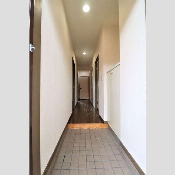 フリーダム光が丘Ⅲ 玄関