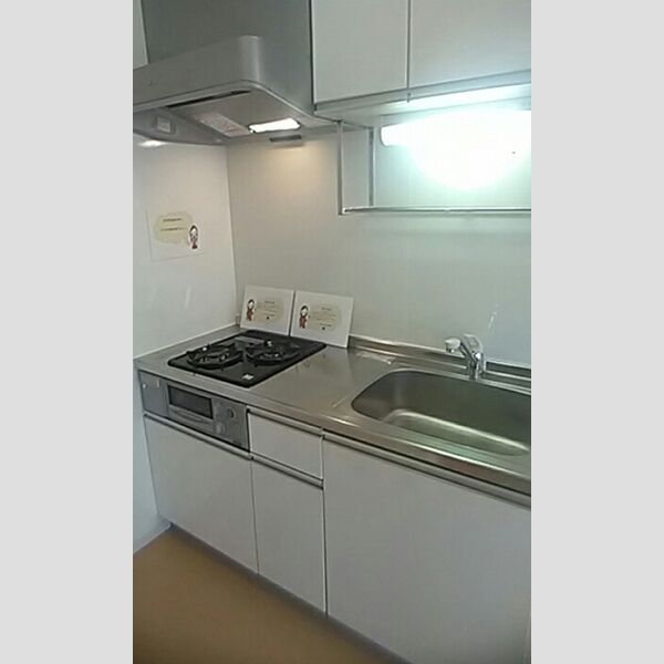 ヴィル・オランジュ　UD　U101号室 キッチン