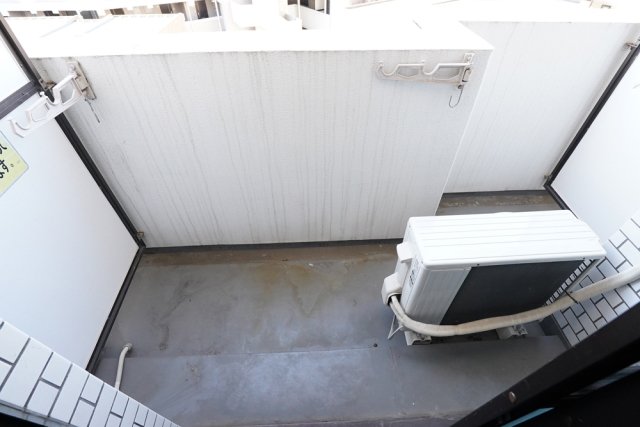 ヴェラハイツ鶴見 バルコニー