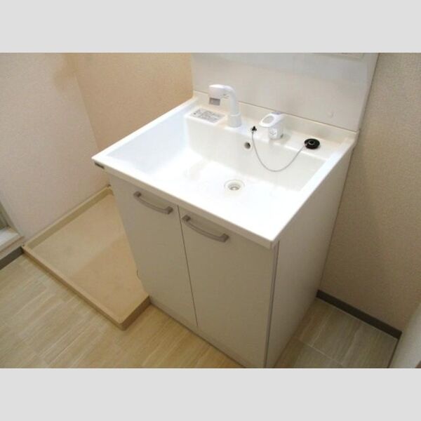 サンベルテ　Ⅴ205号室 洗髪洗面化粧台