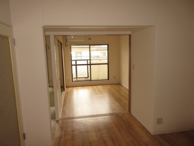 パストラル清新 リビング