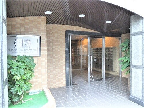 ライオンズマンション金沢八景第１２０２０１号室 エントランス