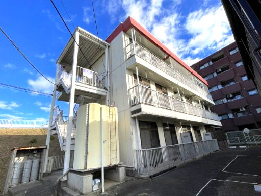 マンション三鈴203号室 外観