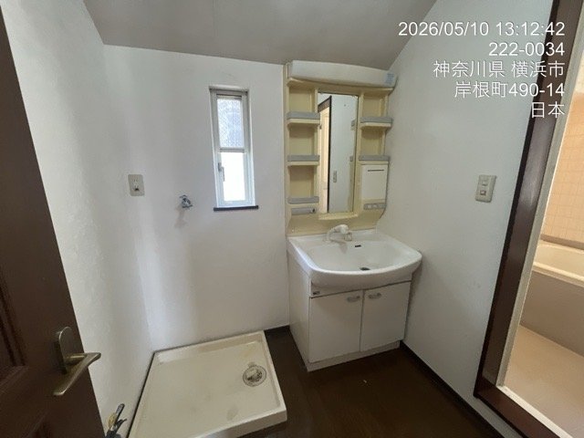 岸根町戸建 洗面