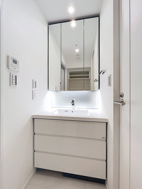 ＷＯＲＬＤ　ＴＯＷＥＲ　ＲＥＳＩＤＥＮＣＥ25階 洗面