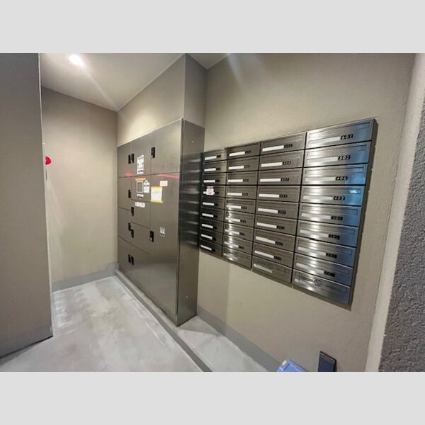 PLAZA池尻1501号室 集合ポスト・宅配ボックス